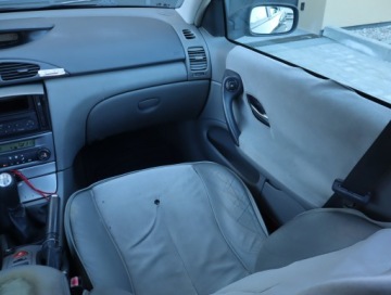 Renault Laguna 2002 Renault Laguna 1.8 16V , GAZ, HAK, Klima, zdjęcie 7