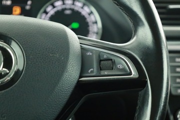 Skoda Superb III Kombi 2.0 TDI 190KM 2016 Skoda Superb 2.0 TDI, Salon Polska, 187 KM, 4X4, zdjęcie 17