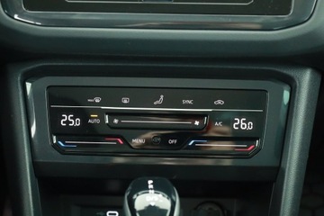 Volkswagen Tiguan II SUV Facelifting 1.5 TSI 150KM 2022 VW Tiguan 1.5 TSI, Salon Polska, Serwis ASO, DSG, zdjęcie 9