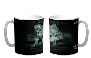 KUBEK Outlast Horror IMIĘ Kartonik PREZENT 330ml