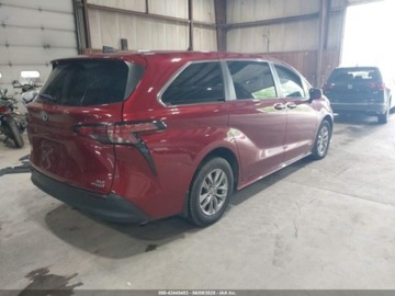 Toyota Sienna III 2021 Toyota Sienna 2021 XLE 2.5 Hybryda 189KM, zdjęcie 6