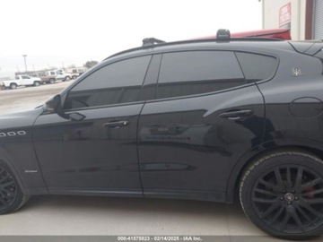 Maserati Levante 2019 Maserati Levante S Gransport, 2019r., 4x4, 3.0L 3.0 Benzyna 424KM, zdjęcie 7