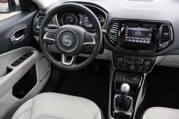 Jeep Compass II SUV 1.4 MultiAir 140KM 2018 Jeep Compass 1.4 MultiAir, Salon Polska, zdjęcie 6