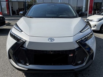 Toyota C-HR II SUV Plug-In 2.0 Hybrid Dynamic Force Plug-in  223KM 2025 C-HR GR Sport 2.0 Hybrid Dynamic Force Plug-in 223KM, zdjęcie 1