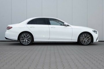 Mercedes Klasa E W213 Limuzyna 2.0 220d 194KM 2020 Mercedes-Benz Klasa E E220d 4 Matic AMG Salon Polska Autotrade Mercedes, zdjęcie 6