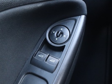 Ford Focus III Sedan Facelifting 1.5 TDCi 95KM 2018 Ford Focus 1.5 TDCi, Salon Polska, Klima, zdjęcie 16