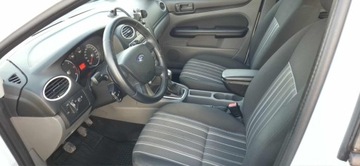 Ford Focus II Hatchback 5d 1.6 Duratorq TDCi 90KM 2011 Ford Focus Ozarow Mazowiecki 1.6 diesel 2011 rok KOMIS TYSIAK, zdjęcie 5
