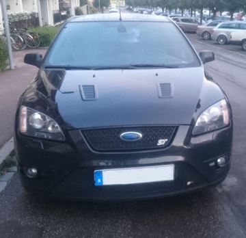 ВОЗДУХОЗАБОРНИКИ НА КАПОТЕ FOCUS RS,ST, БЕЛЫЕ !!ABS