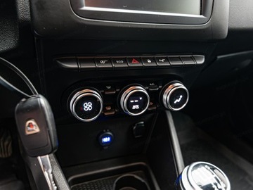 Dacia Duster II SUV 1.3 TCe 150KM 2019 DACIA Duster 1.3 TCe Prestige Suv 150KM 2019, zdjęcie 17
