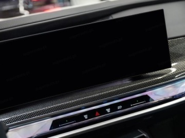 BMW Seria 7 G70 Sedan 3.0 40d 299KM 2026 BMW Seria 7 740d xDrive Sport Sedan 3.0 (299KM) 2026, zdjęcie 8