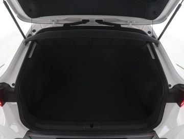 Cupra Formentor Crossover PHEV 1.4 e-HYBRID 204KM 2022 Cupra Formentor 1.4 e-Hybrid, 1. Właściciel, zdjęcie 13