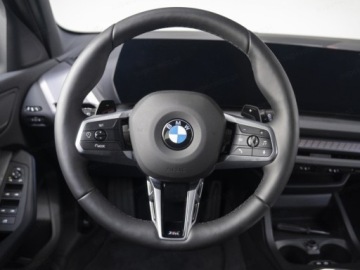 BMW Seria 1 F70 2025 BMW Seria 1 120 Sport Hatchback 1.5 (170KM) 2025, zdjęcie 11