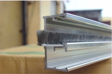 УПЛОТНИТЕЛЬ ОКОН, ЗВУКОИЗОЛЯЦИЯ, ВЕТРОЗАЩИТА