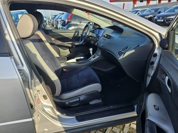 Honda Civic VIII Hatchback 3d 1.8 i-VTEC 140KM 2007 Honda Civic 1,8 benzyna+lpg 140KM, zdjęcie 7