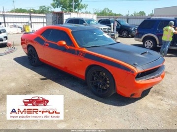 Dodge Challenger III 2018 Dodge Challenger Rt 392 6.4 Benzyna 485KM