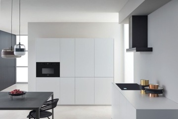 Микроволновая печь WHIRLPOOL AMW442NB