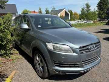 Audi Q7 I (4L) SUV 4.2 i V8 quattro 350KM 2006 Audi Q7 Piekna Q7 4.2 Quattro 350KMAutomatNaviKsenon S-Line 4.2 Benzyna, zdjęcie 7