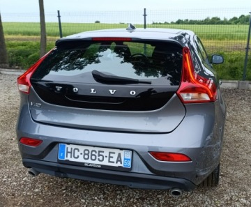 Volvo V40 II Hatchback Facelifting 2.0 D2 120KM 2019 Volvo V40 2.0d automat 50.tys km, zdjęcie 4