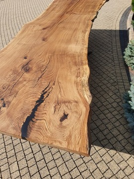 Jadalniany stół dębowy naturalna krawędź