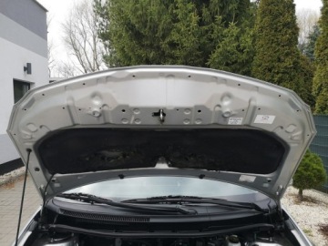 Toyota Auris I Hatchback 5d Facelifting 1.6 Valvematic 132KM 2011 Toyota Auris 1.6 Benzyna 132KM Klimatr LIFT Isofix, zdjęcie 20