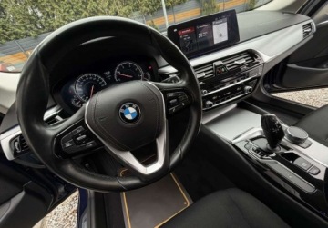 BMW Seria 5 G30-G31 Touring 520d 190KM 2018 BMW Seria 5 2.0D 190KM navi gwarancja LED AUTOMAT bezwypadkowy, zdjęcie 31