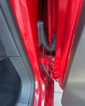 Volkswagen Golf VI Hatchback 5d 1.6 102KM 2010 Volkswagen Golf 1.6 mpi ,bezwypadek ,tuv do 2027r ,jeden wlasc,BORDO metal, zdjęcie 20