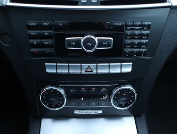 Mercedes Klasa C W204 Limuzyna 2.2 200 CDI BlueEFFICIENCY 136KM 2011 Mercedes C C 200 CDI, Salon Polska, Automat, zdjęcie 12