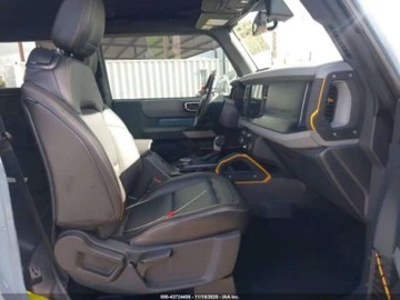 Ford 2023 Ford Bronco 2.7 V6 335 KM, 4x4, Badlands, krotki, hardtop, od ubezpieczalni, zdjęcie 4