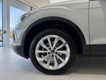 Volkswagen T-Roc I SUV Facelifting 1.5 TSI ACT 150KM 2023 Volkswagen T-Roc Life / Podgrzewane fotele / Kamer, zdjęcie 16