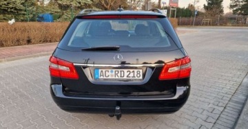 Mercedes Klasa E W212 Kombi 200 CDI BlueEFFICIENCY 136KM 2010 Mercedes-Benz Klasa E Mercedes-Benz Klasa E 200 CDI BlueEff 2.1 Diesel, zdjęcie 7