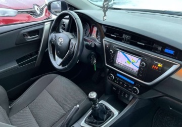 Toyota Auris I Hatchback 3d Facelifting 1.6 Valvematic 132KM 2013 Toyota Auris kamera , nawigacja 1.6 Benzyna 132KM, zdjęcie 35