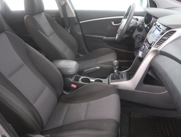 Hyundai i30 II Wagon 1.6 CRDi 110KM 2014 Hyundai i30 1.6 CRDi, Salon Polska, Serwis ASO, zdjęcie 8