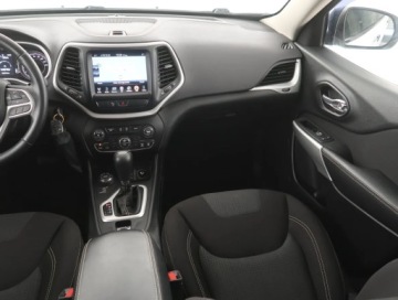 Jeep Cherokee V 2017 Jeep Cherokee 2.2 MultiJet, 182 KM, 4X4, Automat, zdjęcie 7