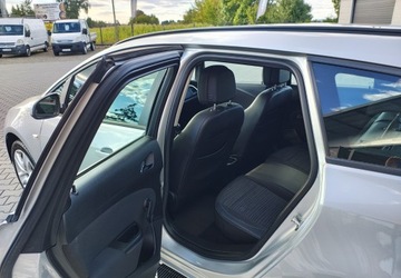 Opel Astra J Sports Tourer Facelifting 1.4 Turbo ECOTEC 140KM 2015 Opel Astra Opel Astra J Sport Tourer 1.4BenzLPG 1.4 BenzynaLPG 140KM, zdjęcie 13