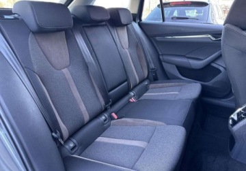 Skoda Octavia IV Kombi 2.0 TDI SCR 200KM 2022 Skoda Octavia 2.0TDI 200KM 4x4 Scout Matrix Hak ACC Ambiente Head-Up Kamer, zdjęcie 13