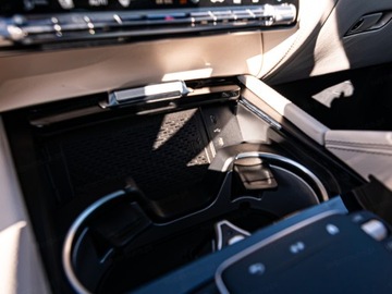 Mercedes GLE V167 SUV Facelifting 3.0 450d 367KM 2025 MERCEDES-BENZ GLE 450 d 4-Matic AMG Line 3.0 (367KM) 2025, zdjęcie 16