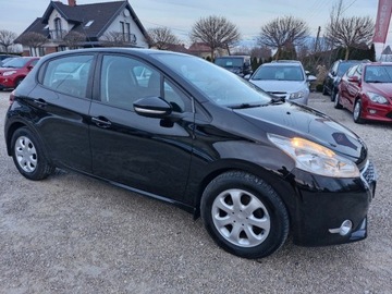 Peugeot 208 I Hatchback 3d 1.2 VTI 82KM 2012 Peugeot 208 Sliczny 1.2 benzyna 255tys km zarejestrowany Bogata wersja g, zdjęcie 10