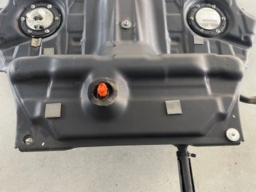 NÁDRŽ PALIVA A2214704301 MERCEDES W221 FACELIFT 4,7 BITURBO BENZÍN