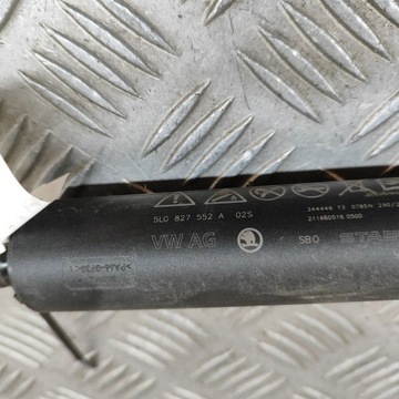 SKODA ENYAQ IV 2022 LEVÝ STRANA TLUMIČ KRYT ZADNÍ KUFRU