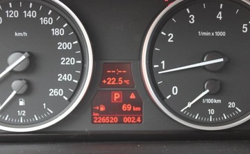 BMW Seria 5 E60 Touring 520 i 170KM 2008 BMW Seria 5 2.0B 170KM xenon navi automat ZAREJESTROWANE 2.0 Benzyna 170KM, zdjęcie 34