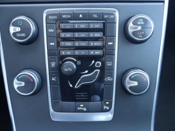 Volvo V60 I Kombi 1.6 DRIVe 115KM 2011 Volvo V60 DRIVe, Navi, Klima, Klimatronic, zdjęcie 11
