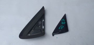 CITROEN C4 II B7 10r- Trójkąt osłona błotnika lewy przód 9687365077
