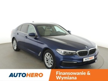 BMW Seria 5 G30-G31 Limuzyna 520d 190KM 2017 BMW 520 4x4 automat full LED skóra navi kamera i, zdjęcie 9