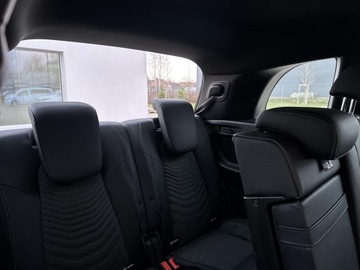 Mercedes GLB SUV 2.0 200d 150KM 2022 Mercedes-Benz GLB 200, zdjęcie 21