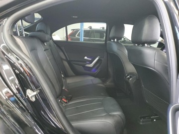 Mercedes Klasa A W177/V177 2022 Mercedes-Benz Klasa A 220 4Matic 2022 2.0L 2.0 Benzyna 188KM, zdjęcie 2