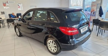 Mercedes Klasa B W246 Sports Tourer 200 CDI BlueEFFICIENCY 136KM 2012 Mercedes-Benz Klasa B B200 CDI 136KM Podgrzewane fotele 1.8 Diesel 136KM, zdjęcie 1
