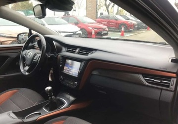 Toyota Avensis III Sedan Facelifting 2015 1.8 Valvematic 147KM 2015 Toyota Avensis Toyota Avensis 1.8 Premium 1.8 Benzyna 147KM, zdjęcie 15