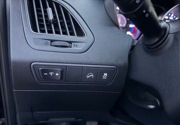 Hyundai ix35 SUV Facelifting 1.6 GDI 135KM 2015 Hyundai ix35 Niski potwierdzony przebieg - tylko 99 tys KM skory 1.6, zdjęcie 2