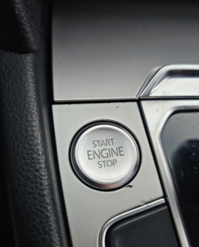 Volkswagen Passat B8 Variant 2.0 TDI BlueMotion SCR 150KM 2017 Volkswagen Passat Variant 2.0 TDI SCR DSG, zdjęcie 21