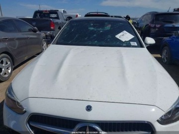 Mercedes Klasa C W206 2025 Mercedes-Benz Klasa C 2025 Mercedes-Benz C-Class C 300 Sedan 2.0 Benzyna, zdjęcie 5